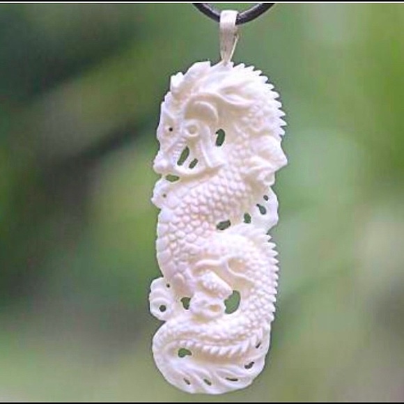 Vintage Hand Carved Dragon Pendant Necklace - Picture 1 of 5